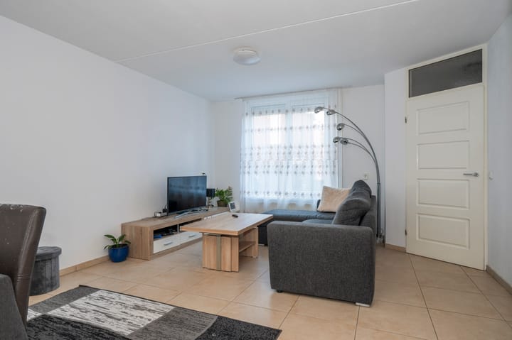 Foto 6 van Buizerdhorst 18