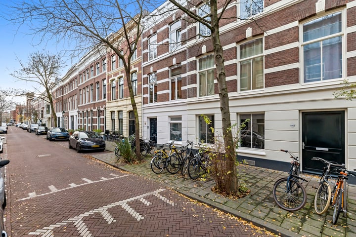 View photo 26 of Bilderdijkstraat 92