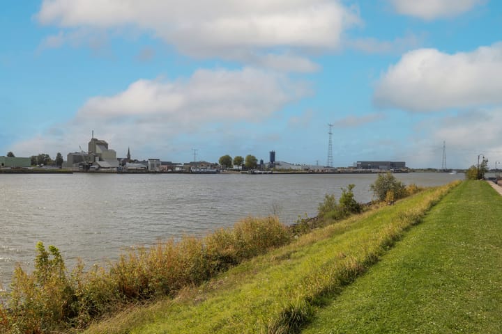 Foto 48 van Kerkweg 4-B