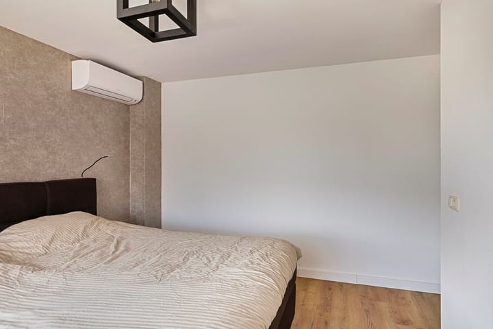 Foto 16 van Hiddes de Friesstraat 20