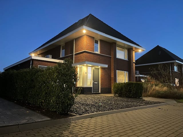 Foto 53 van Albatroslaan 34