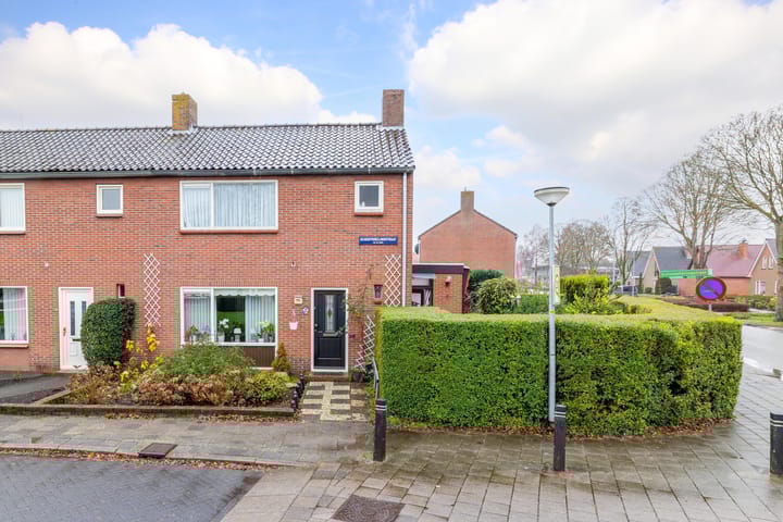 Foto 1 van Scheepshellingstraat 99