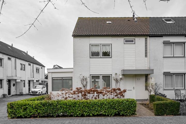 Foto 2 van Indira Gandhilaan 60