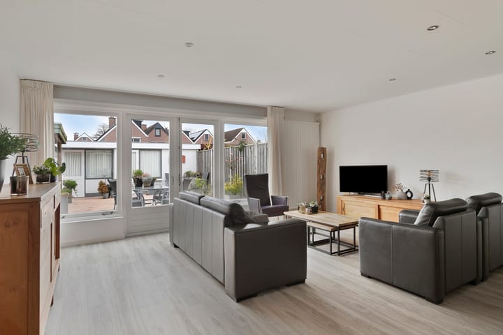 Foto 7 van Indira Gandhilaan 60