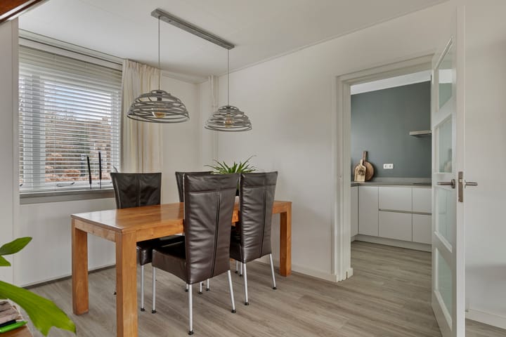 Foto 15 van Indira Gandhilaan 60