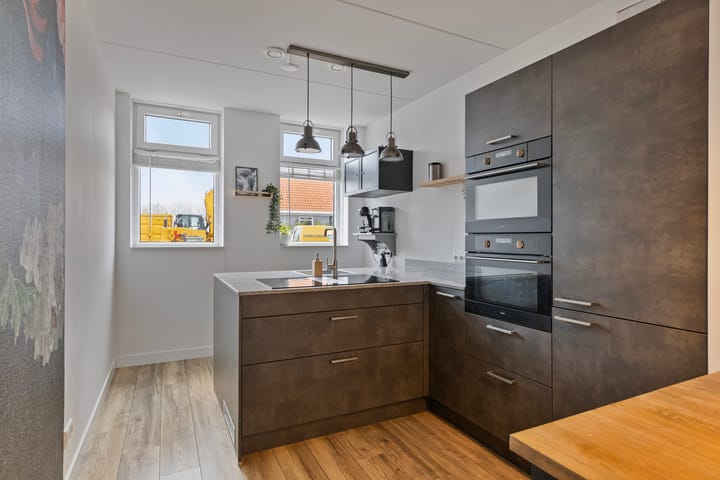 Foto 11 van Arjaan Katsmanstraat 2