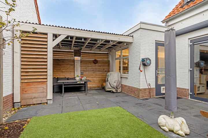 Foto 30 van Arjaan Katsmanstraat 2