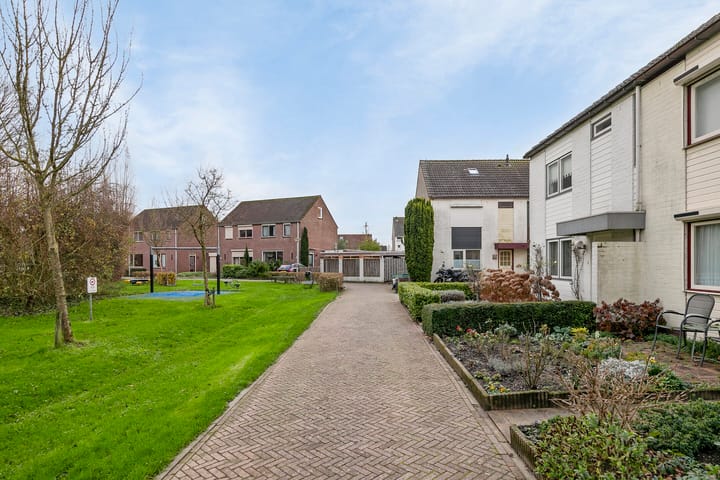 Foto 52 van Indira Gandhilaan 60