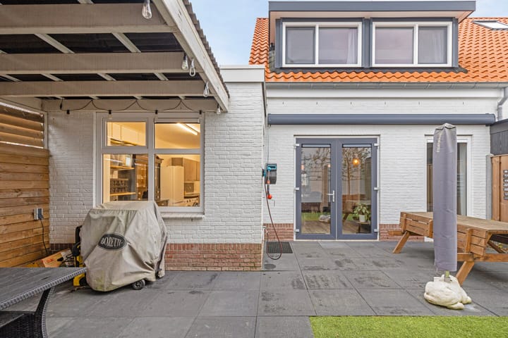 Foto 31 van Arjaan Katsmanstraat 2