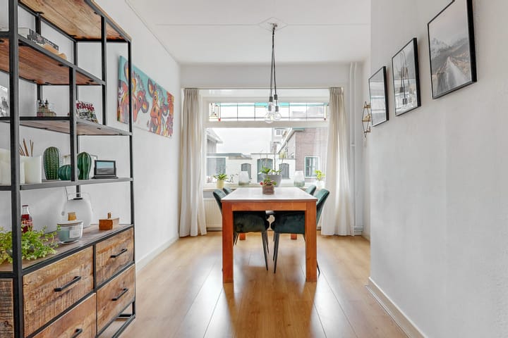 Foto 7 van Dahliastraat 6