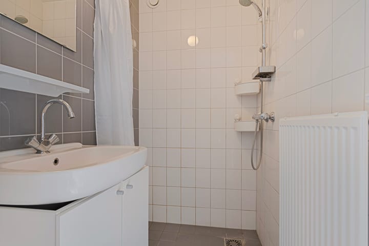 Foto 25 van Ida van Tiarastrjitte 8