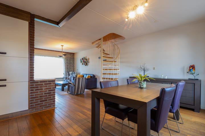 Foto 17 van Rolandsweg 62