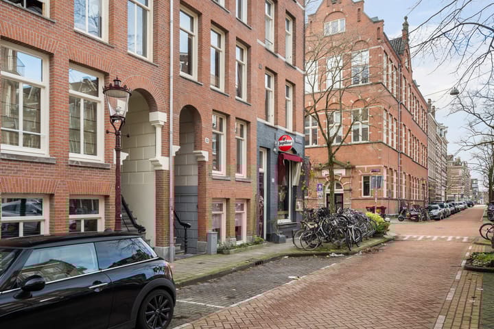 Foto 1 van Potgieterstraat 31-H