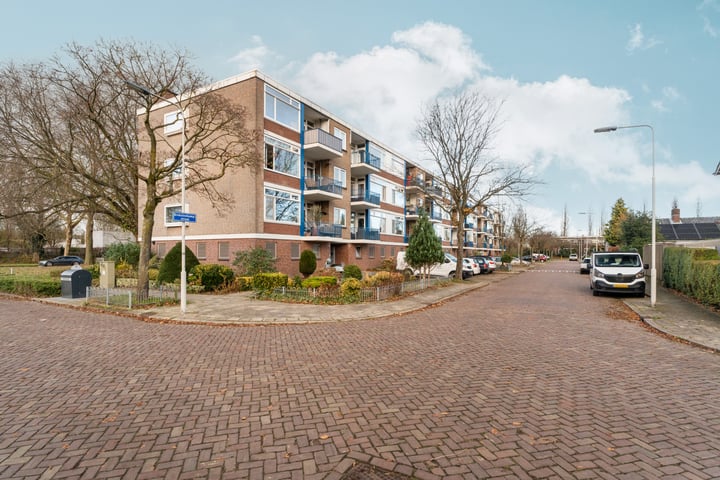 View photo 38 of Brekelenkampstraat 3-1