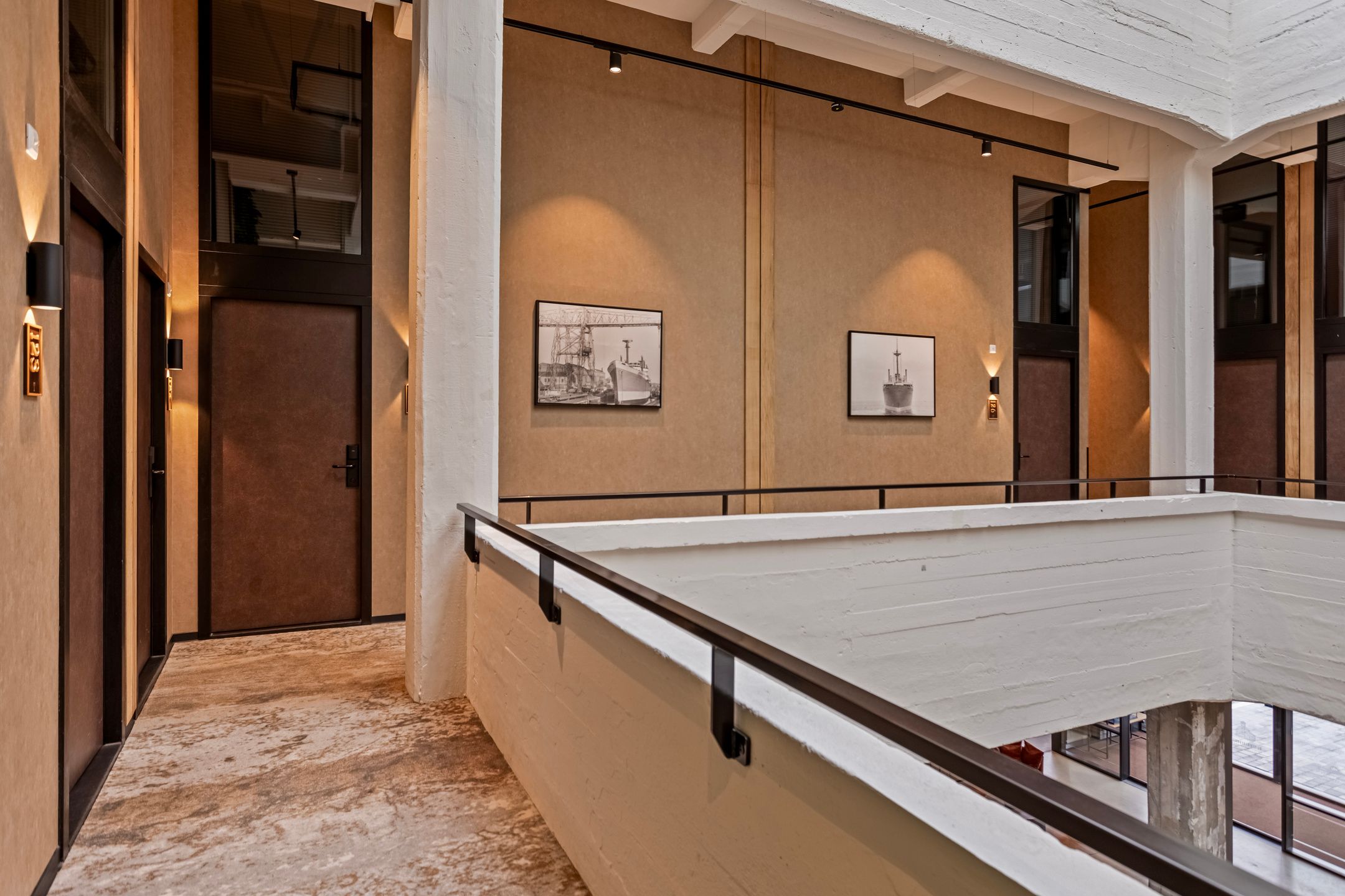 Photo 15 of Hotel De Timmerfabriek suite 123