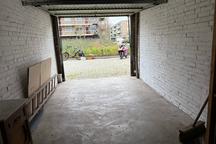 Bekijk foto 4 van Immanuel Kantstraat 274