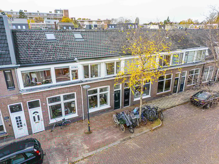 Foto 5 van De Genestetstraat 31