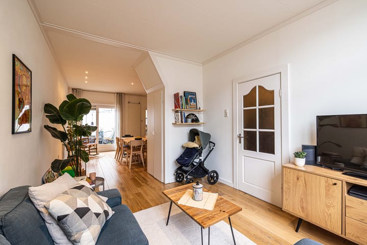 Foto 12 van De Genestetstraat 31