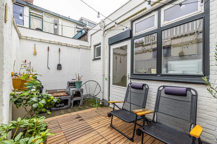 Foto 21 van De Genestetstraat 31