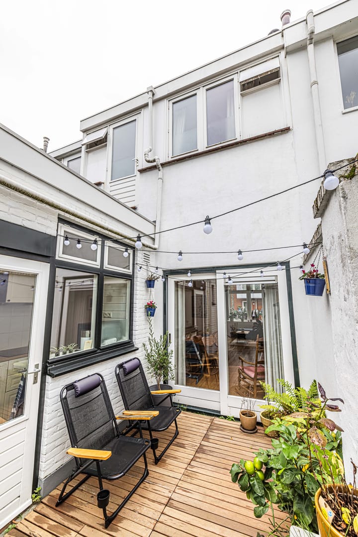 Foto 23 van De Genestetstraat 31