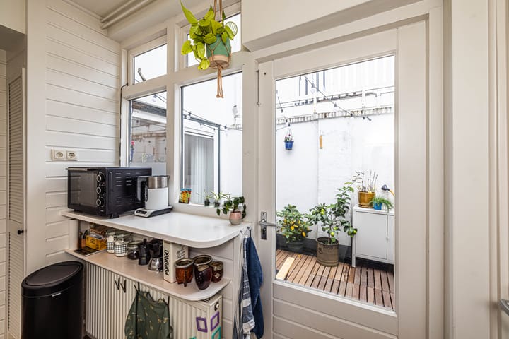 Foto 19 van De Genestetstraat 31