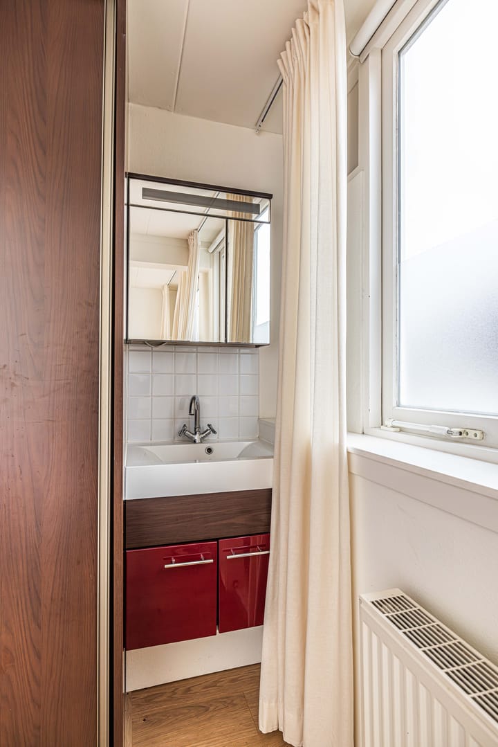 Foto 38 van De Genestetstraat 31