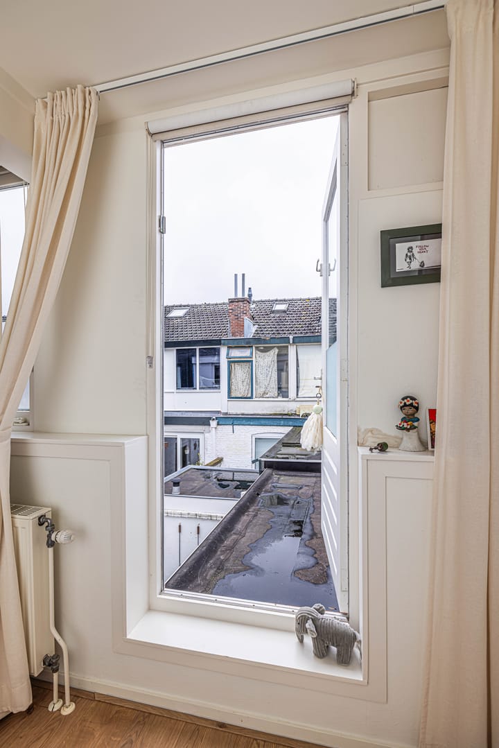 Foto 39 van De Genestetstraat 31