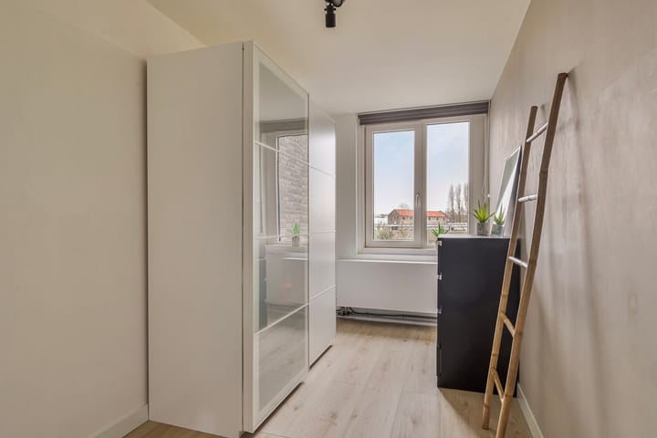 Foto 22 van Rotterdamsedijk 365