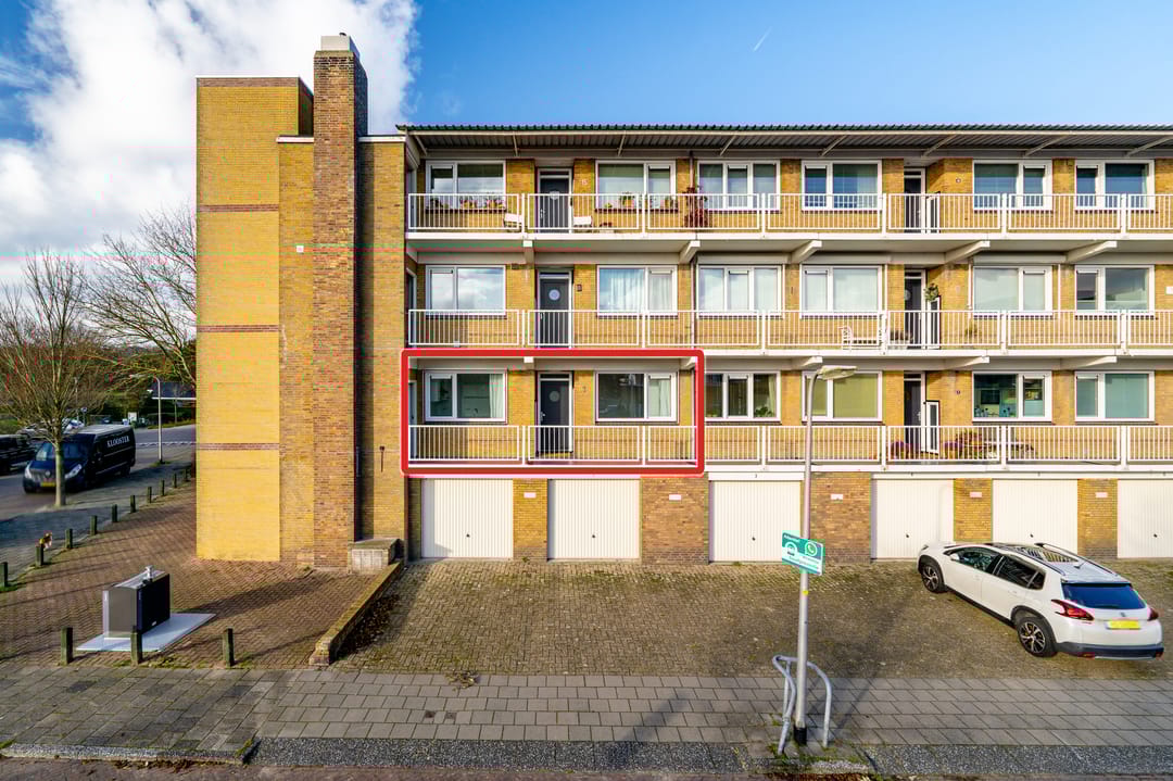 Photo 2 of Westerbaan 1