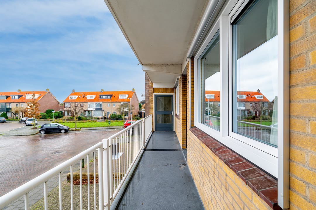 Photo 32 of Westerbaan 1