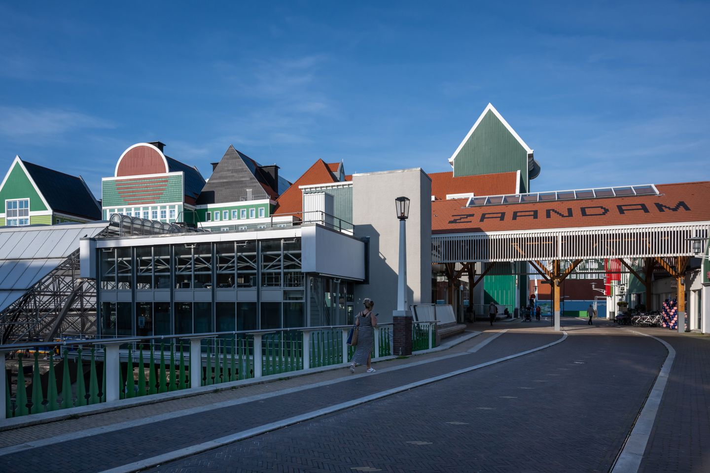 Photo 10 of Mahoniehout 466