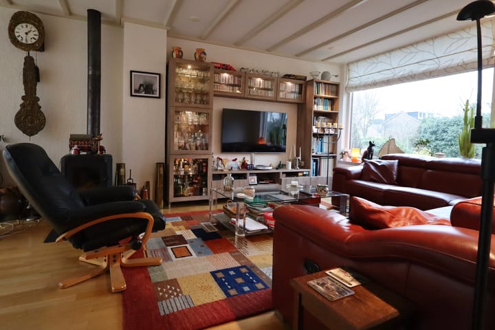 Foto 3 van Esdoornlaan 4