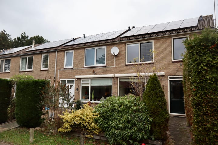 Foto 1 van Esdoornlaan 4