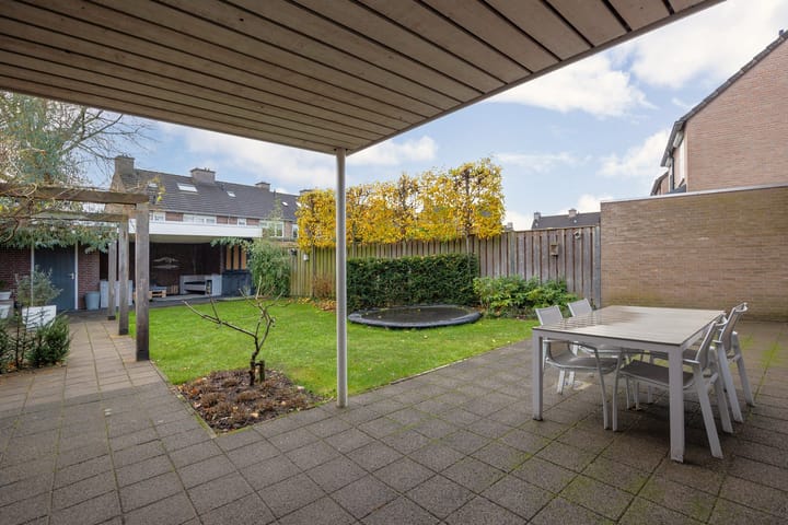 Foto 15 van Elzendreef 20