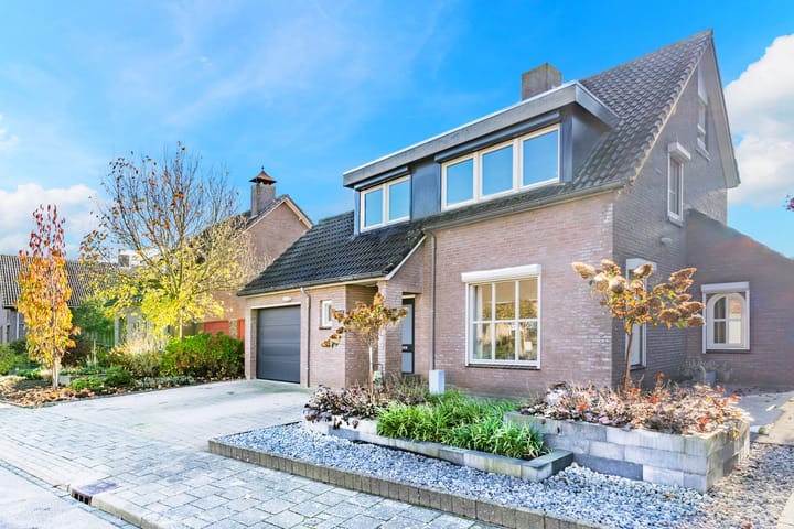 Photo 1 of Hoogveld 12