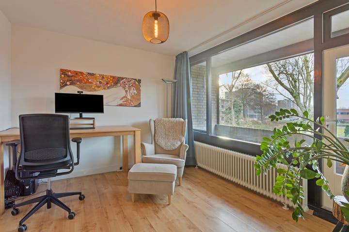 Foto 23 van Rodinstraat 2