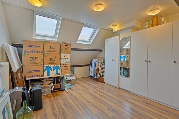 Foto 32 van Rodinstraat 2