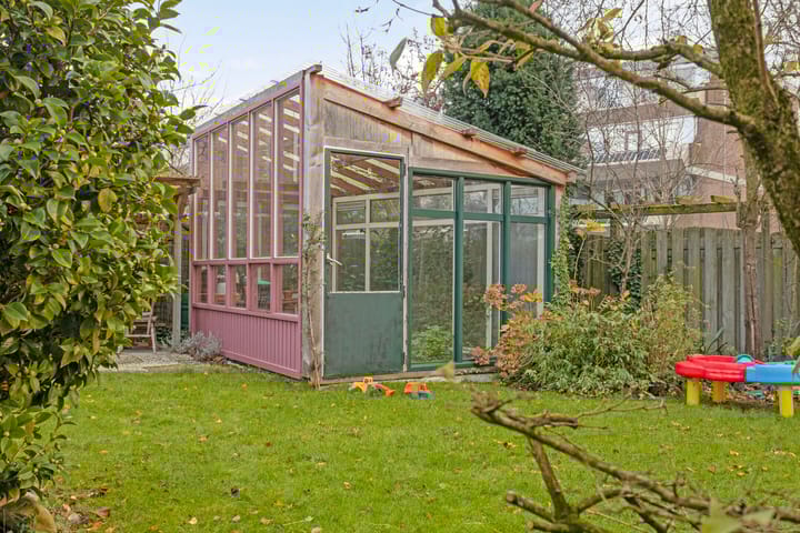 Foto 39 van Rodinstraat 2