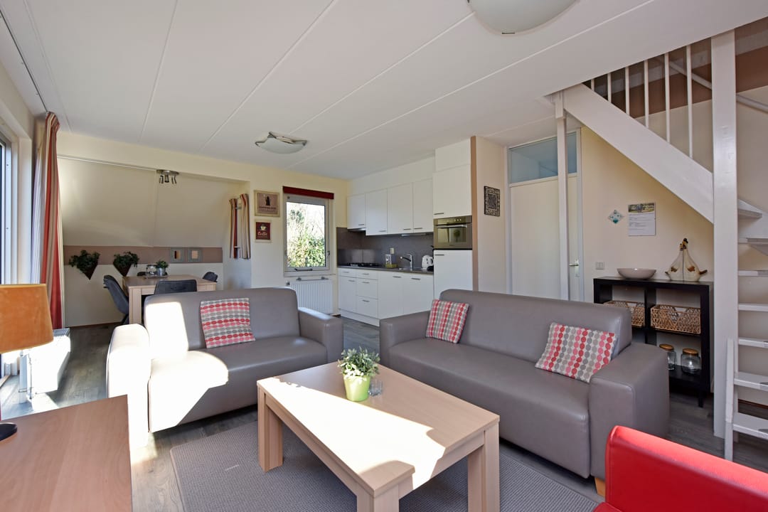 Foto 7 van Zwembadweg 1-001