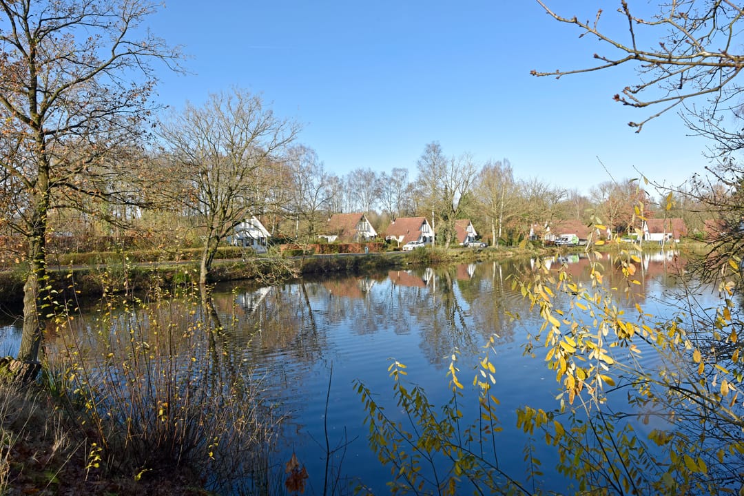 Foto 26 van Zwembadweg 1-001