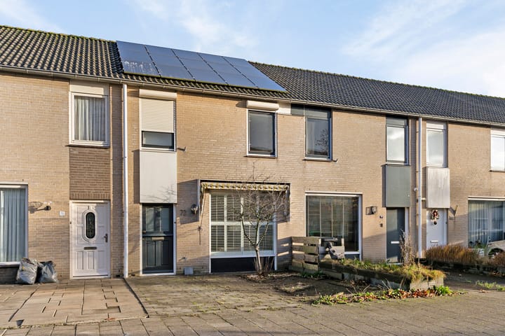 Foto 2 van Hindeloopenstraat 72