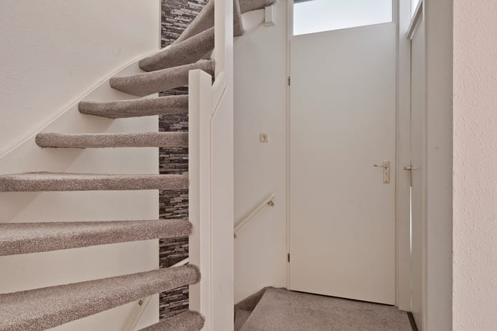 Foto 17 van Hindeloopenstraat 72