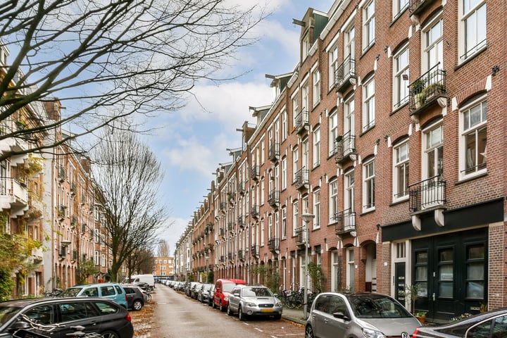 Bekijk foto 1 van Eerste Atjehstraat 118-B