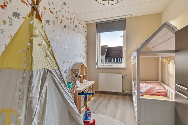 Foto 20 van Hindeloopenstraat 72