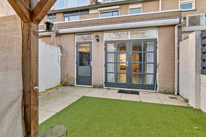 Foto 30 van Hindeloopenstraat 72