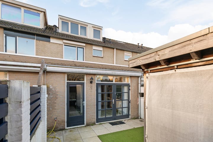 Foto 31 van Hindeloopenstraat 72