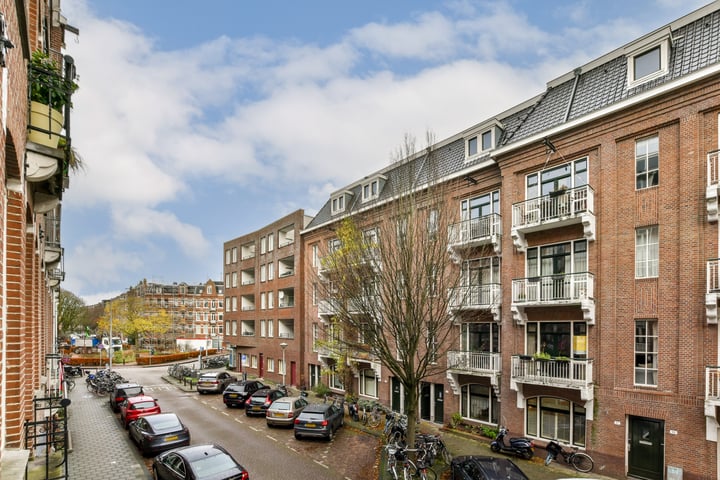 Bekijk foto 19 van Eerste Atjehstraat 118-B