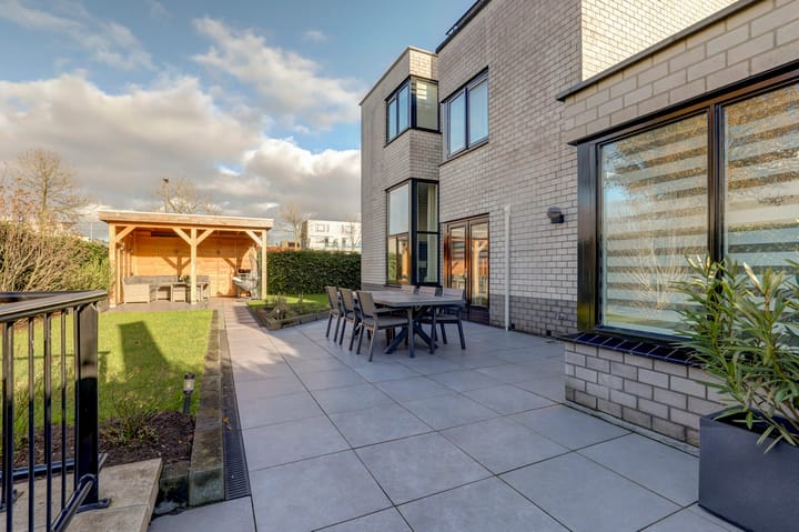 Foto 43 van Mr. P.J. Oudsingel 215