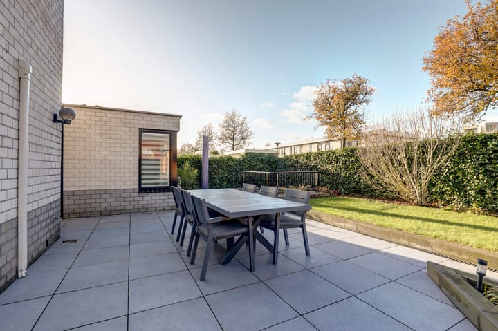 Foto 47 van Mr. P.J. Oudsingel 215