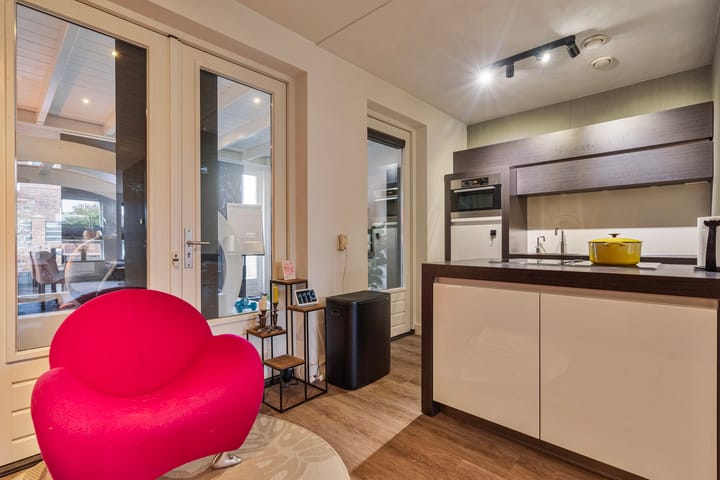 Photo 10 of Veenmos 75